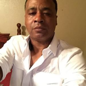 Meet your Posher, Derek